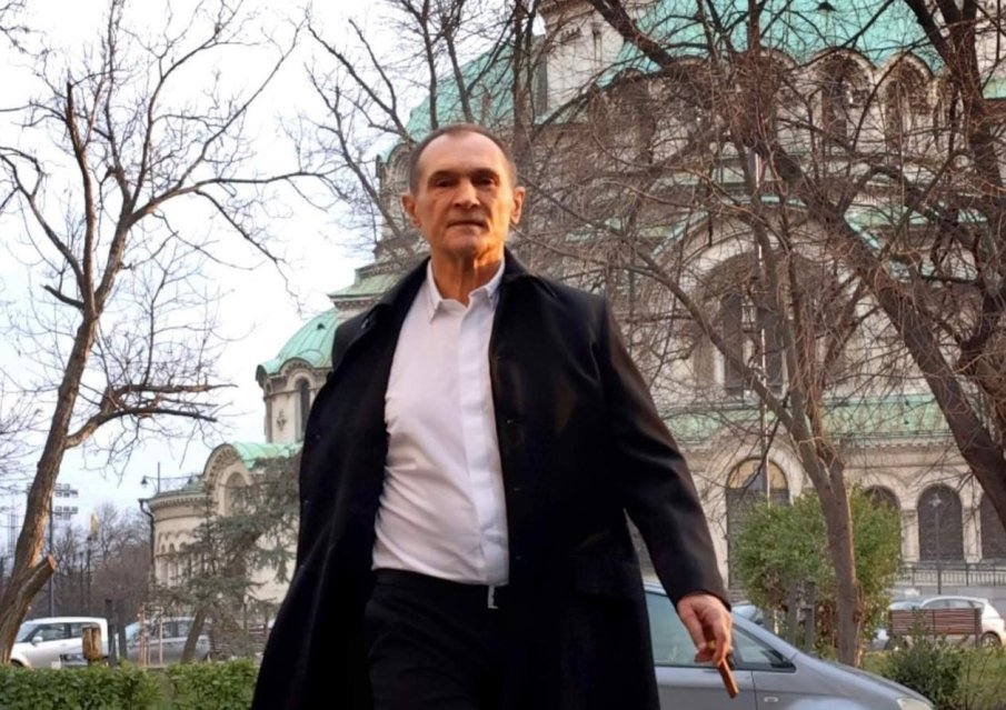 Васил Божков