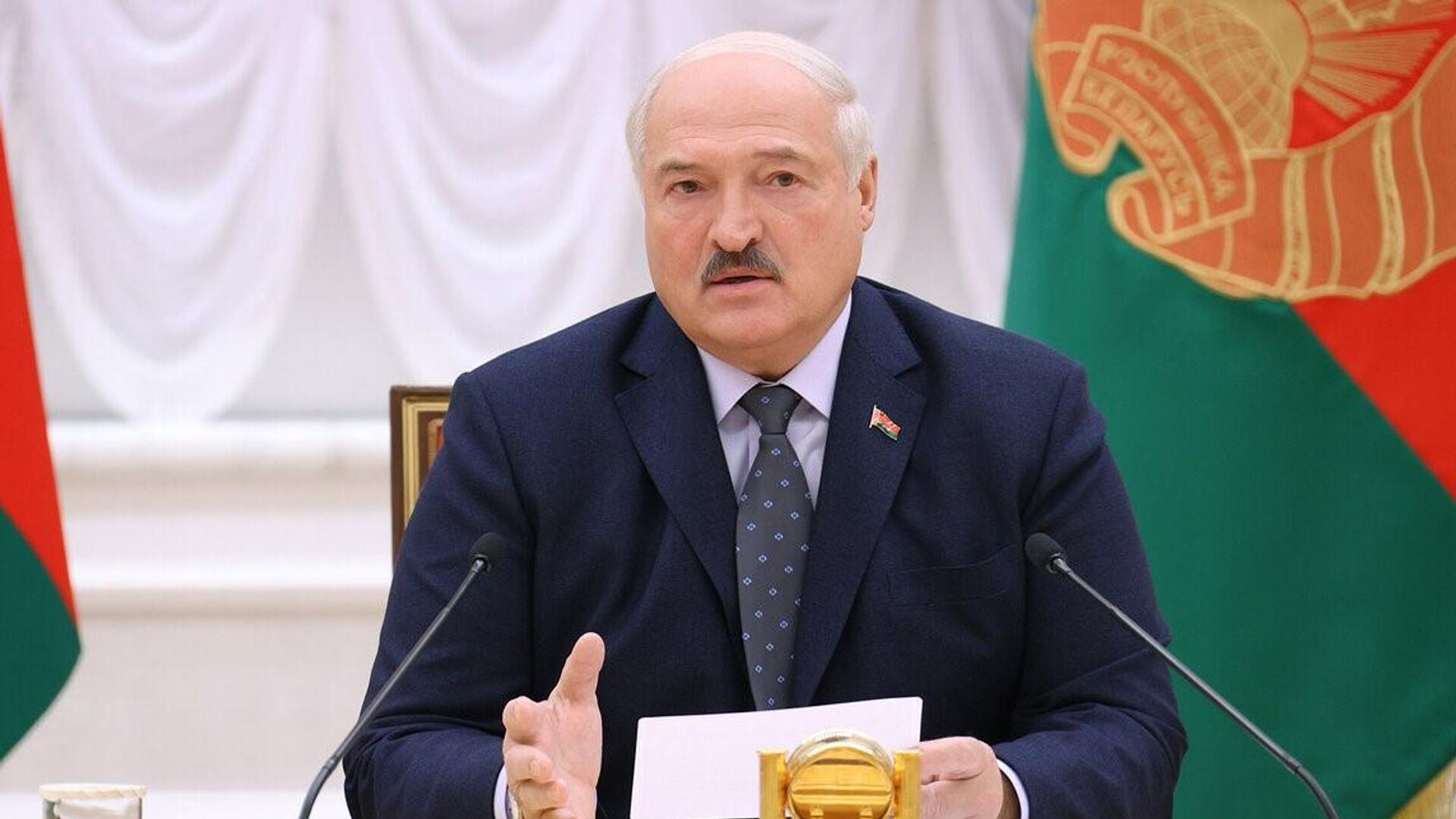 Лукашенко