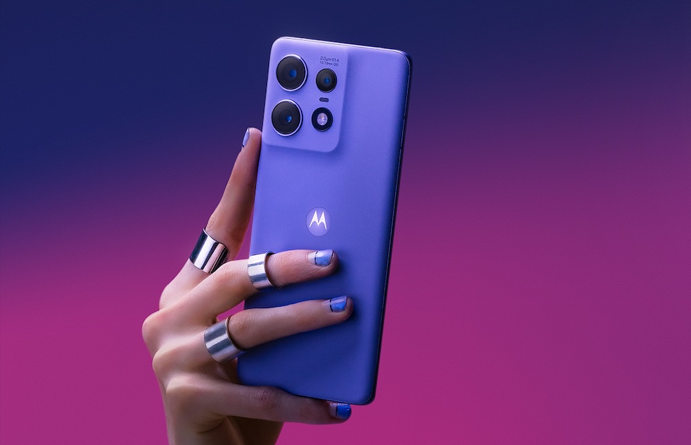 2024 motorola edge 50 pro GALLERY SHOOT PROFESSIONAL PHOTO 16