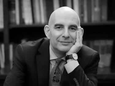 Петър Волгин: Сега се мразят, след изборите пак ще се прегърнат