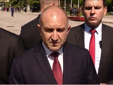 Радев: Свободата, демокрацията и човешките права са най-висшите достижения
