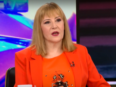Крими писателката Надя Чолакова: Брендо се пенсионира