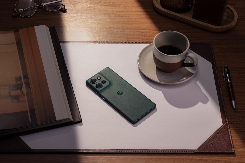 2024 MOTOROLA EDGE 50 GALLERY SHOOT PHOTOS 150dpi 25