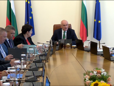 Главчев: Проблемът с безводието в Кочериново и околните села е решен