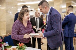 На представянето на книгата на доц. Наталия Киселова присъстваха водачите на две от листите на Коалиция "БСП - Обединена левица" - на 25 МИР Атанас Зафиров, който е и. ф. председател на БСП, и Атанас Атанасов - на 24 МИР