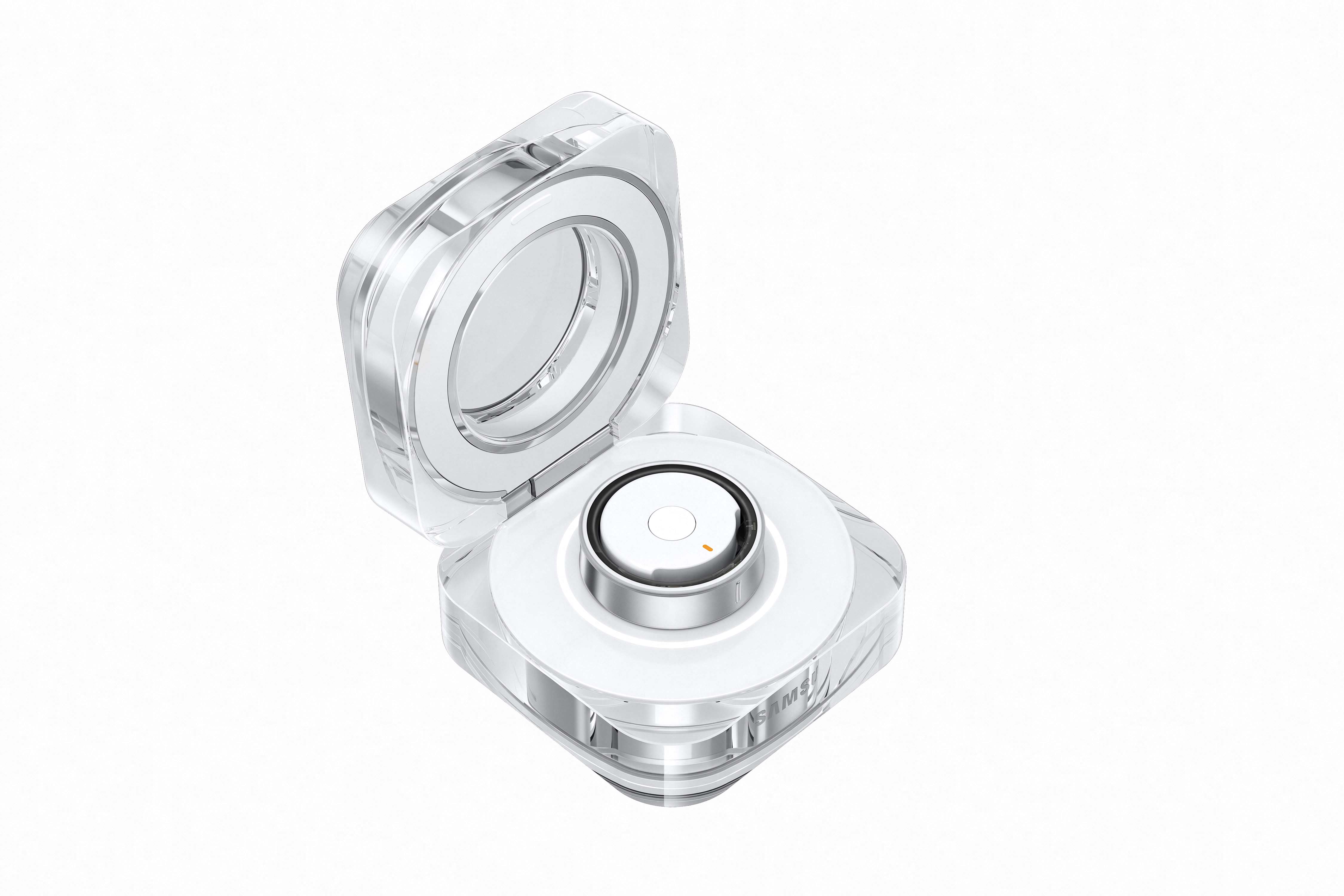 Galaxy-Ring-titaniumsilver-charging-case-open-combination