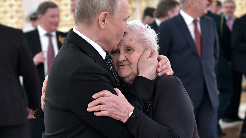 Путин Русия Пенсионери
