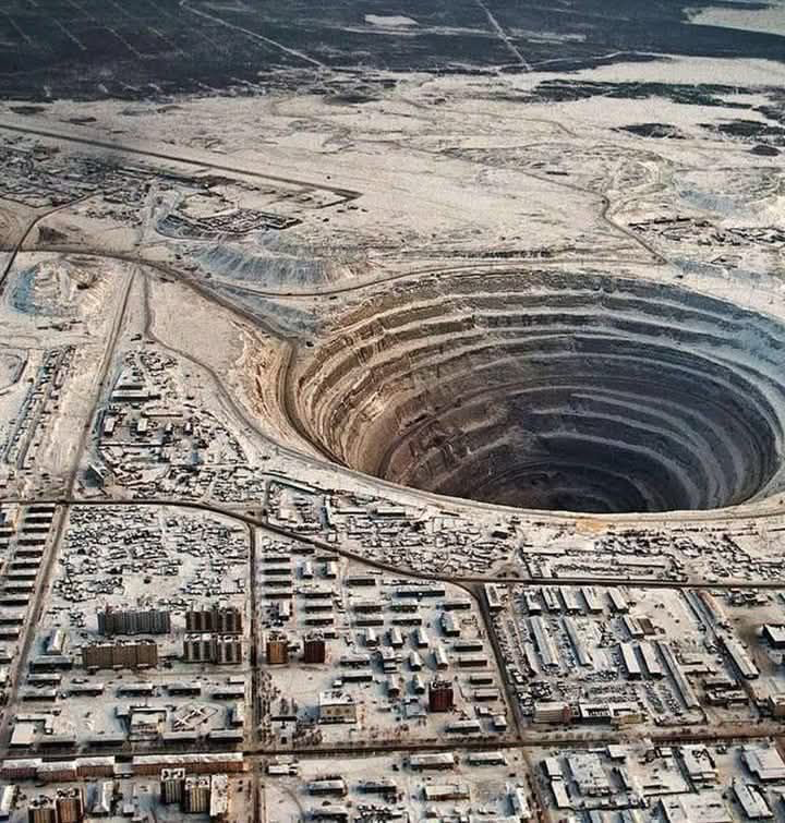 Кариера