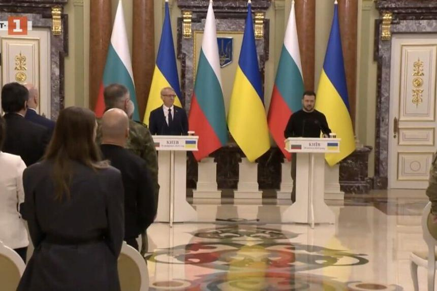 Денков Зеленски