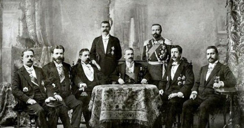 История