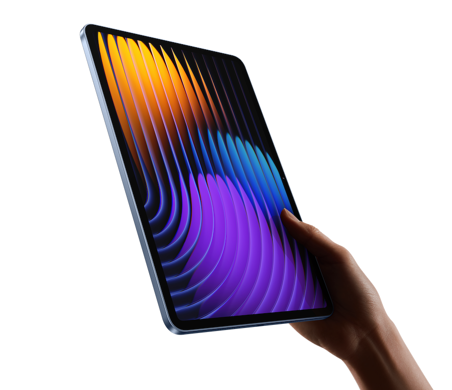 Xiaomi Pad 7 Pro-blue-handheld