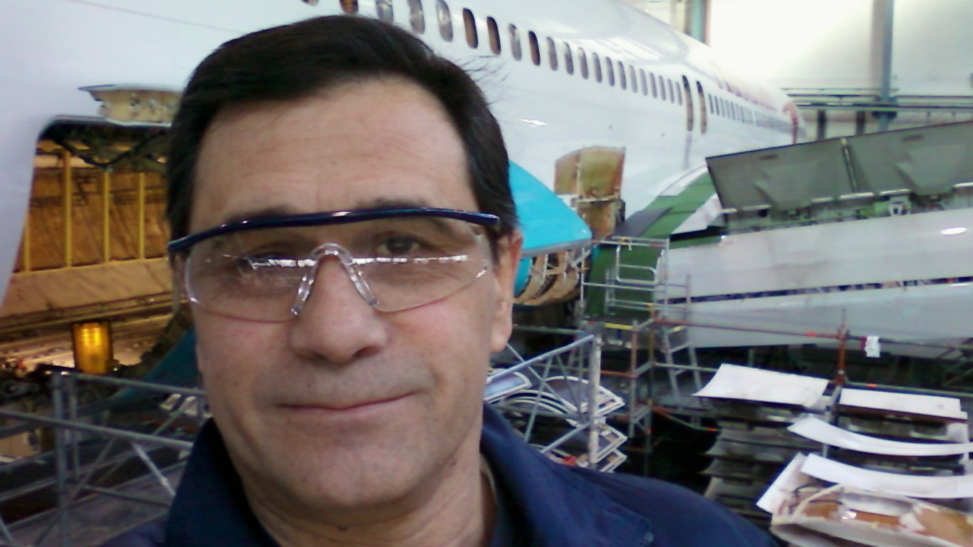 Орлин Георгиев е председател на Асоциацията за история и бъдеще на българската авиация