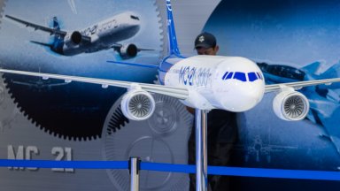 Русия създава свои пътнически самолети. Ще заменят ли те Boeing и Airbus?