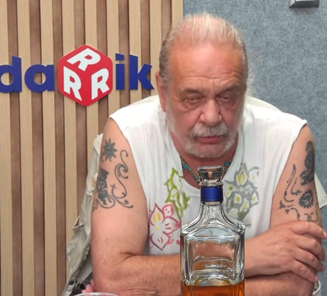 Дайнов