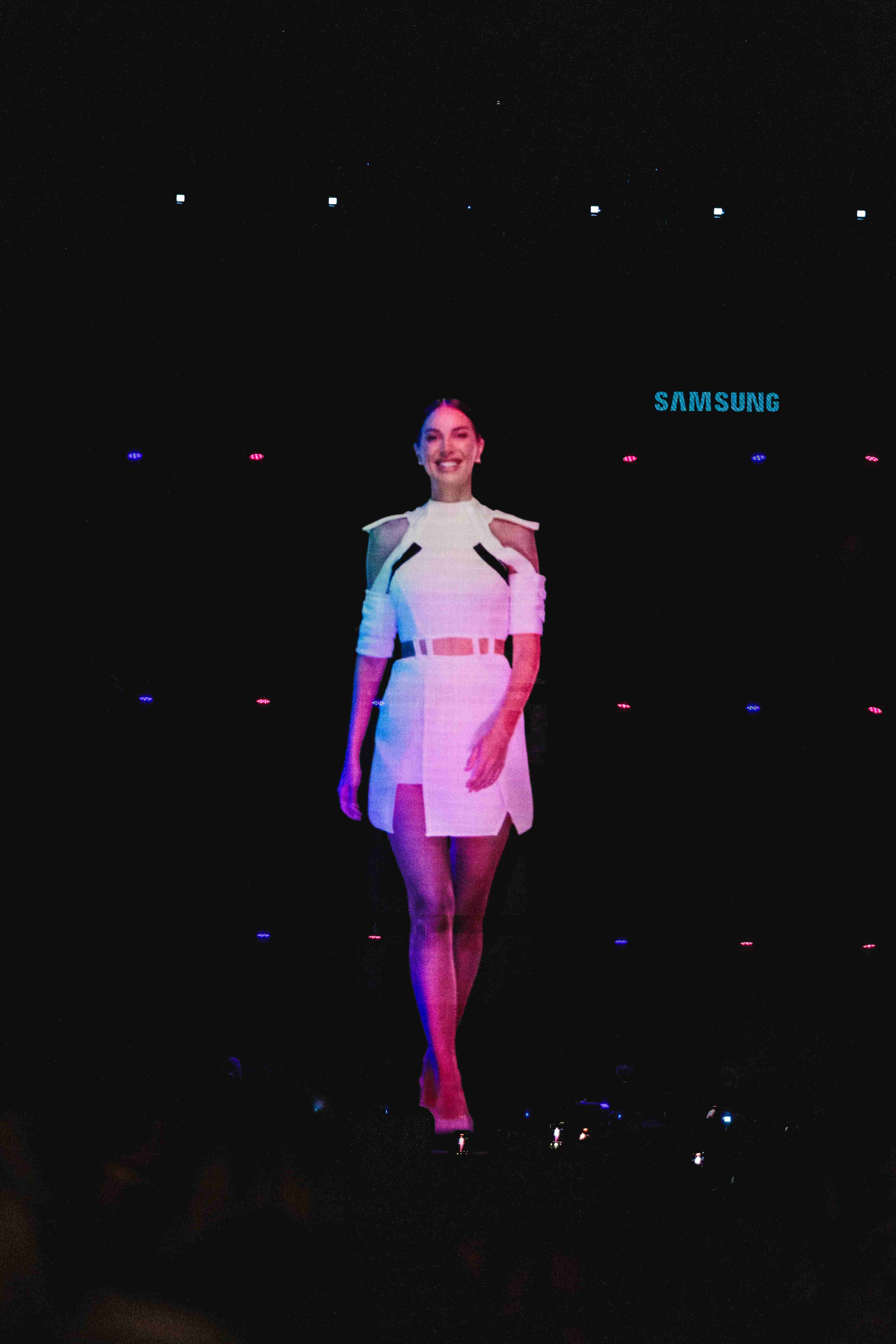 AI Hologram - Aleks Bodganska