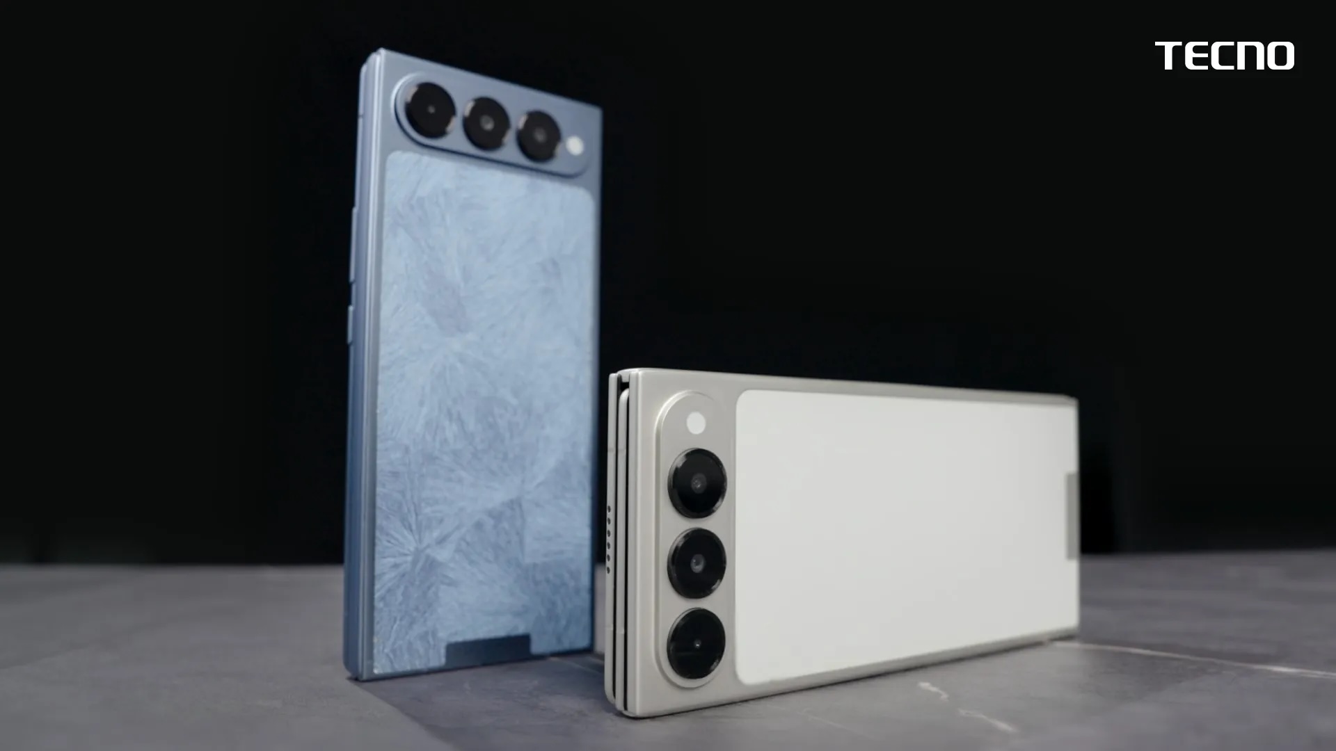 Tecno Phantom Ultimate G Fold е концептуален смартфон с двойносгъваем дисплей
