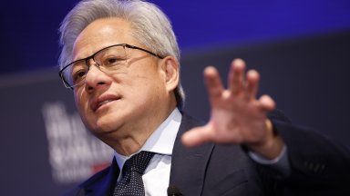 Nvidia влиза в Intel с 5 млрд. долара – акциите на процесорния гигант скочиха с 28%