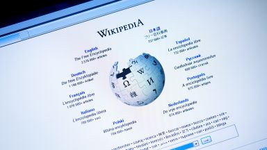 Изкуственият интелект убива Wikipedia