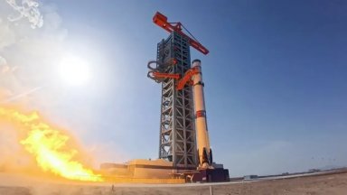 Китай тества двигателите на първата си многократно използваема ракета