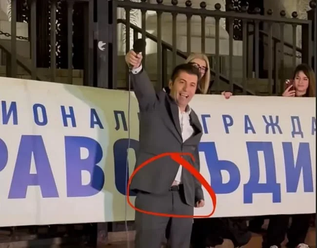 Кирил Петков