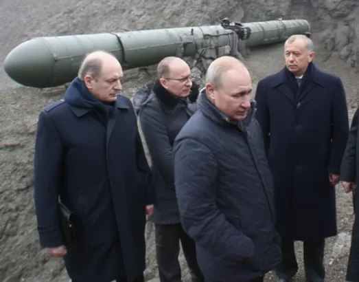 Путин Ракети
