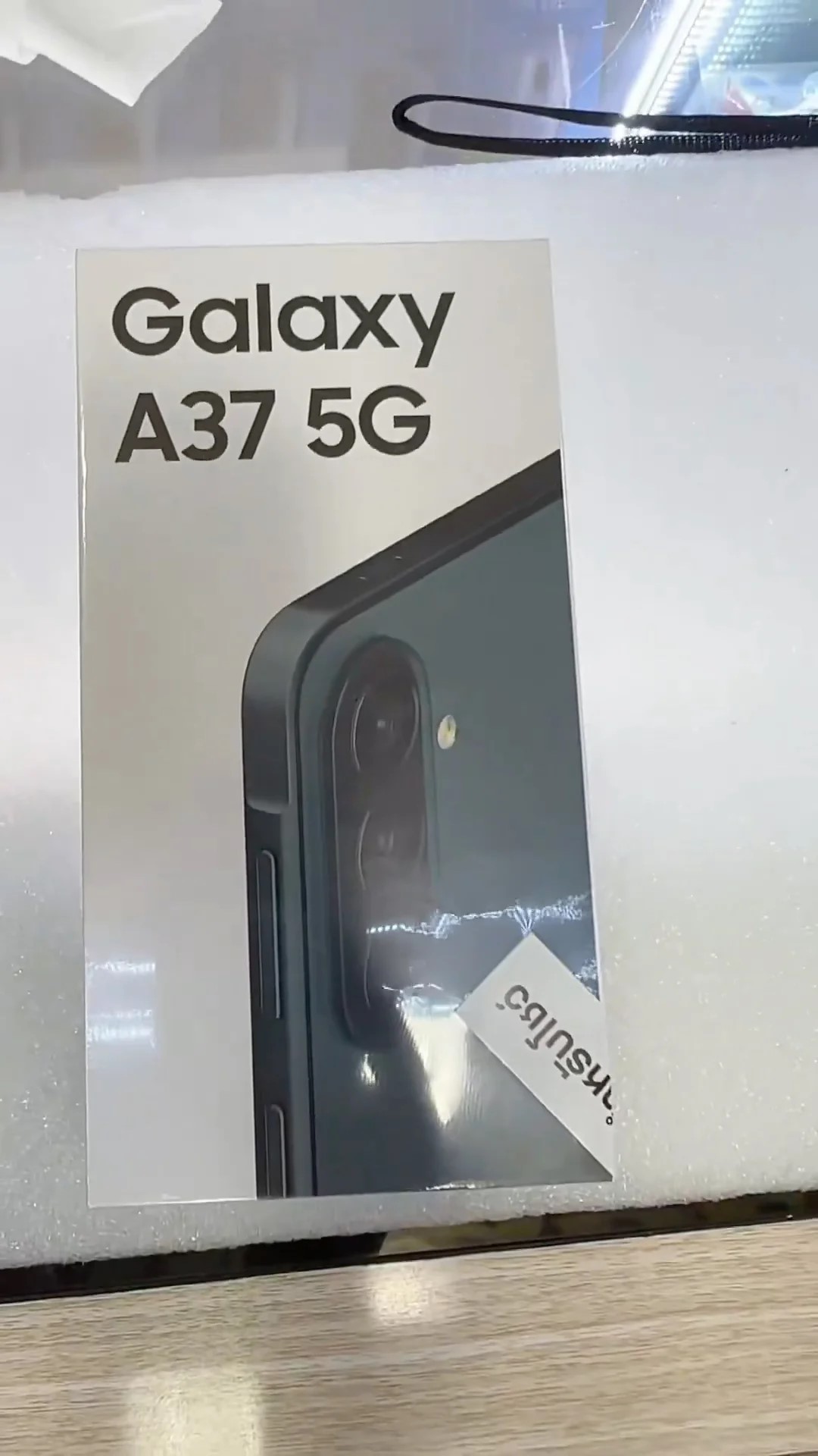 A372