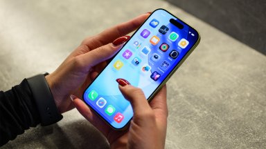 Apple увеличи преднината си в САЩ, докато Android загуби над 14% от пазара