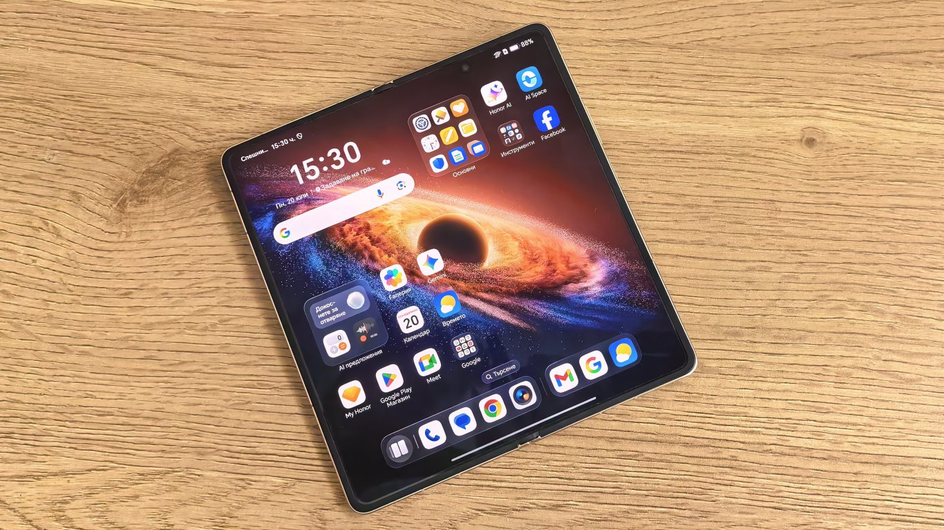 Honor Magic V6