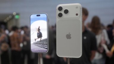 Apple вече проверява какво има в кутиите с iPhone, без да ги отваря