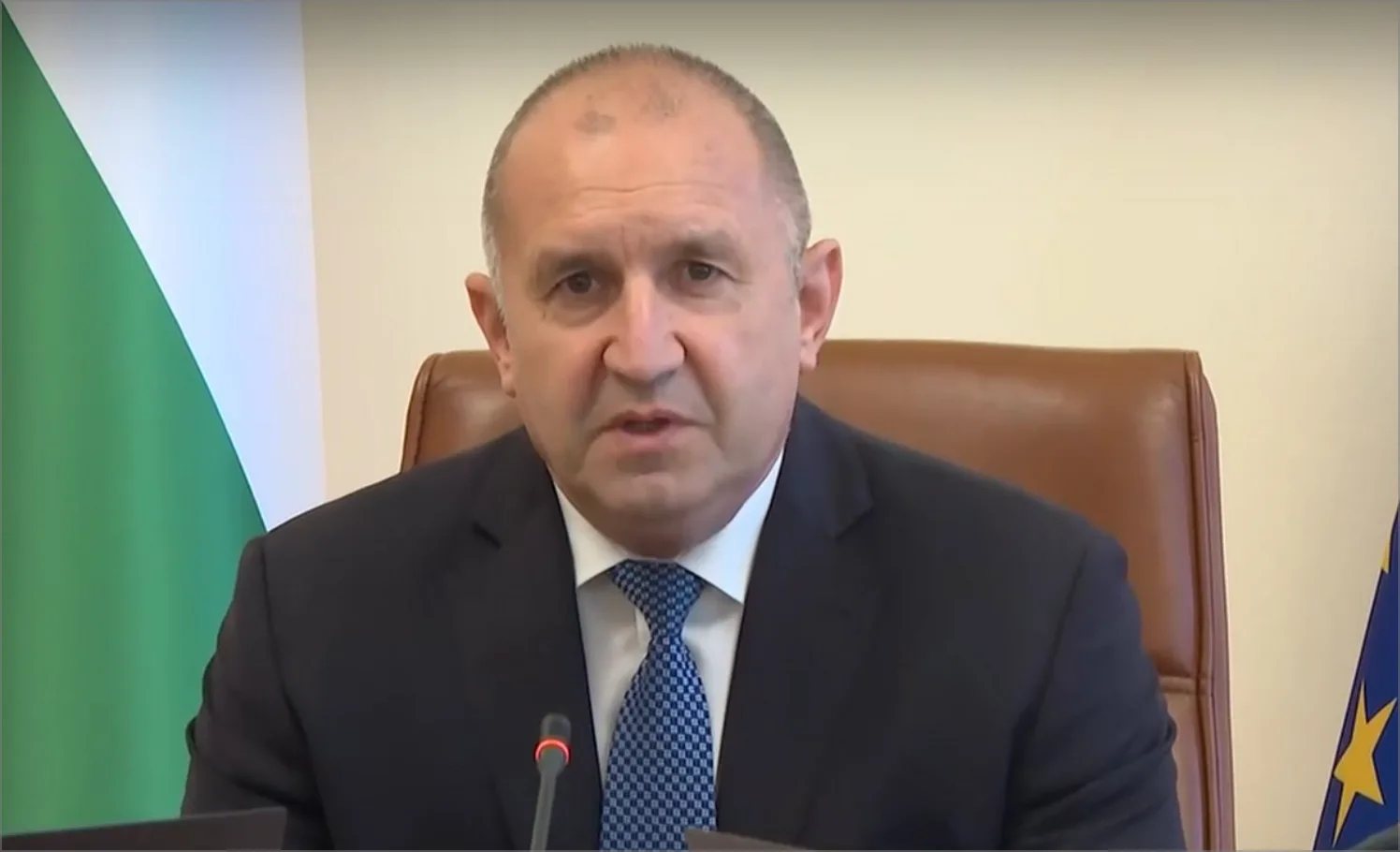 Румен Радев