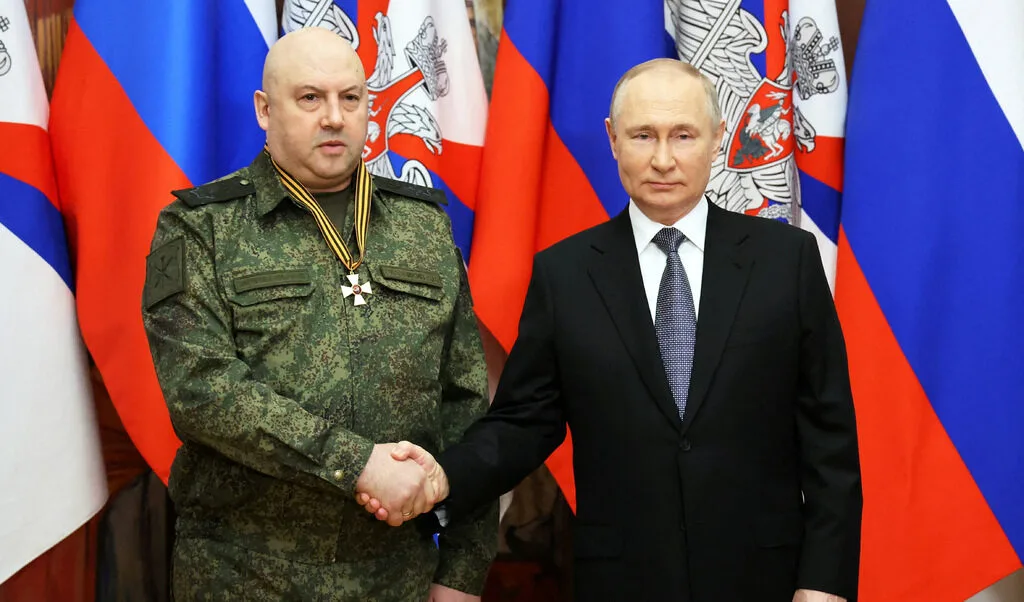 Суровикин Путин