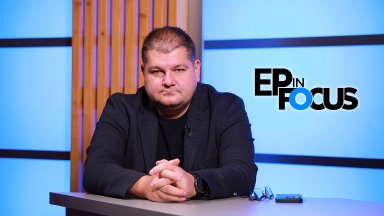 Доброслав Димитров: Ако ИИ реши да ни унищожи, няма да прави нищо - ще накара нас